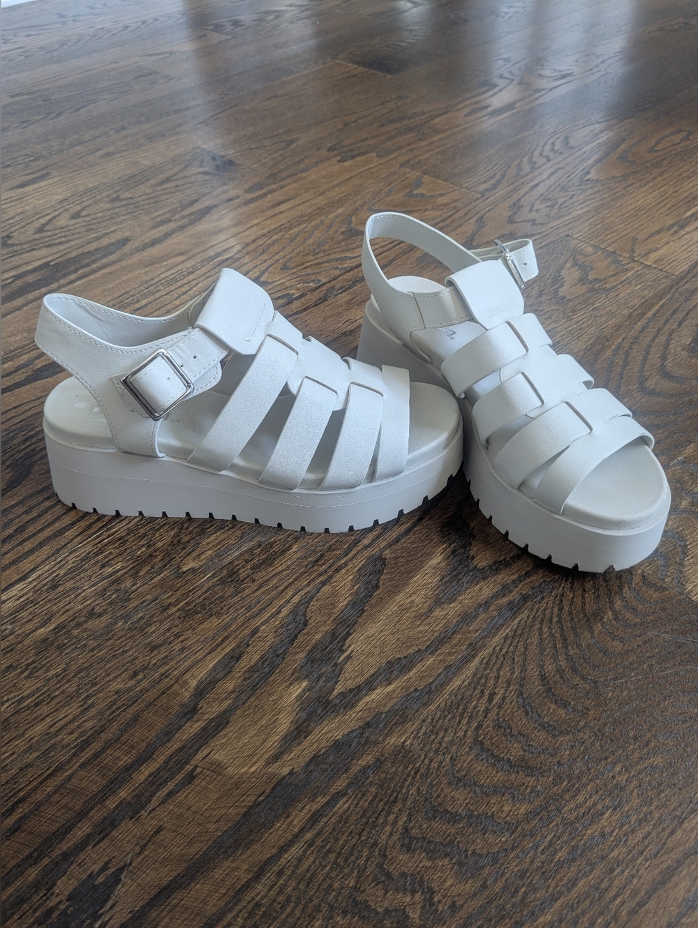 Women's White Platform Fisherman Sandals